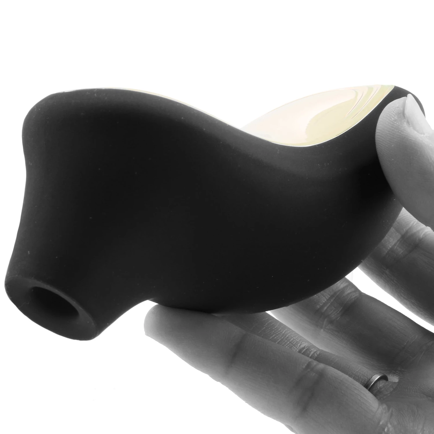 Lelo SONA 2 Cruise SenSonic Clitoral Stimulator - Image 4