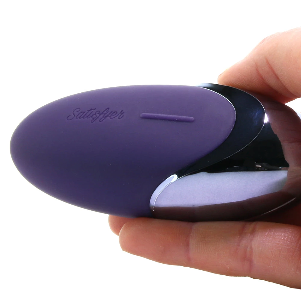Satisfyer Purple Pleasure Lay-On Vibrator - Image 4